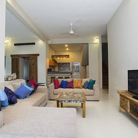 Villa Arushi Seminyak  Luaran gambar