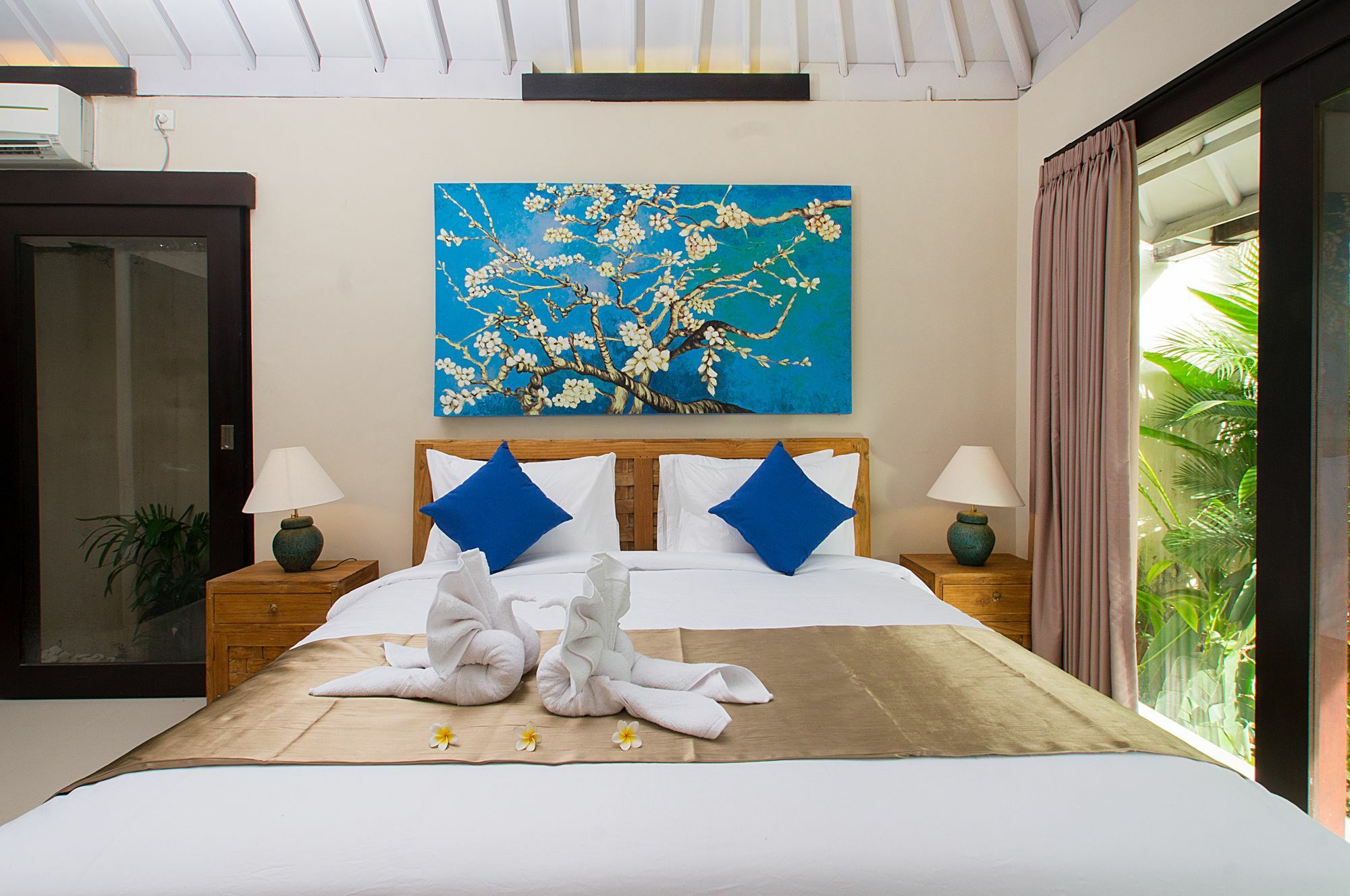 Villa Arushi Seminyak  Luaran gambar